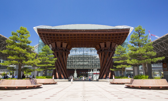 金沢駅